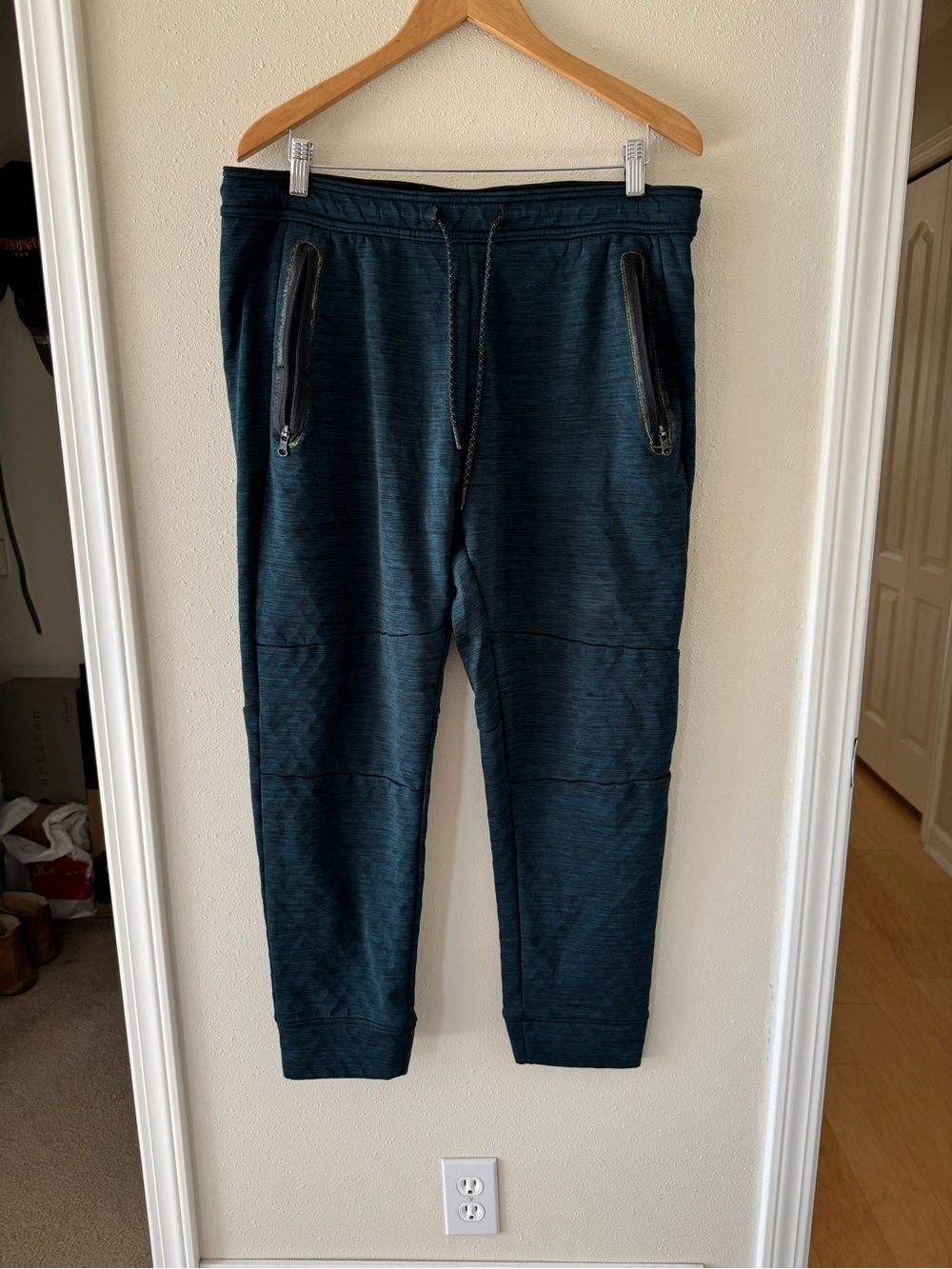 Men's American Eagle Sz Large Teal AE Active Fleece Lined Jogger Pants